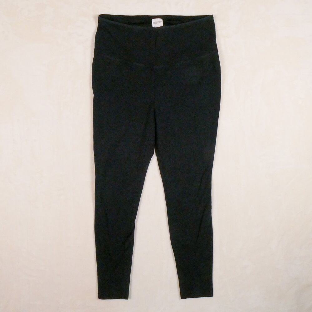 Chico's Zenergy Black Leggings Size 1 Medium 8 Classic Closet Staple